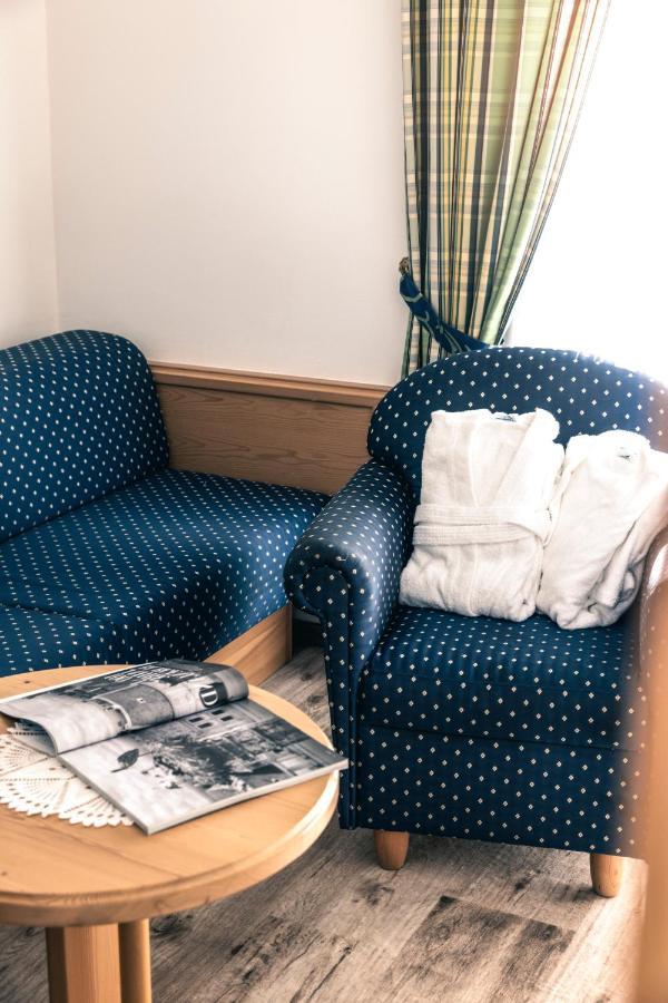 Genussgasthof & Hotel Beim Krutzler 하일리겐브런 외부 사진