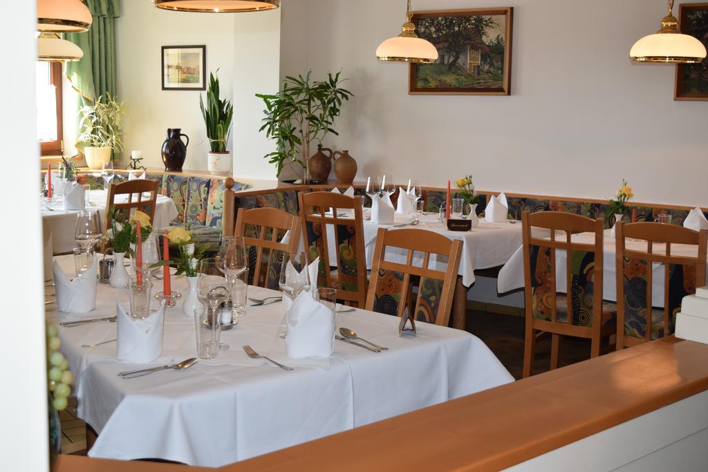 Genussgasthof & Hotel Beim Krutzler 하일리겐브런 외부 사진