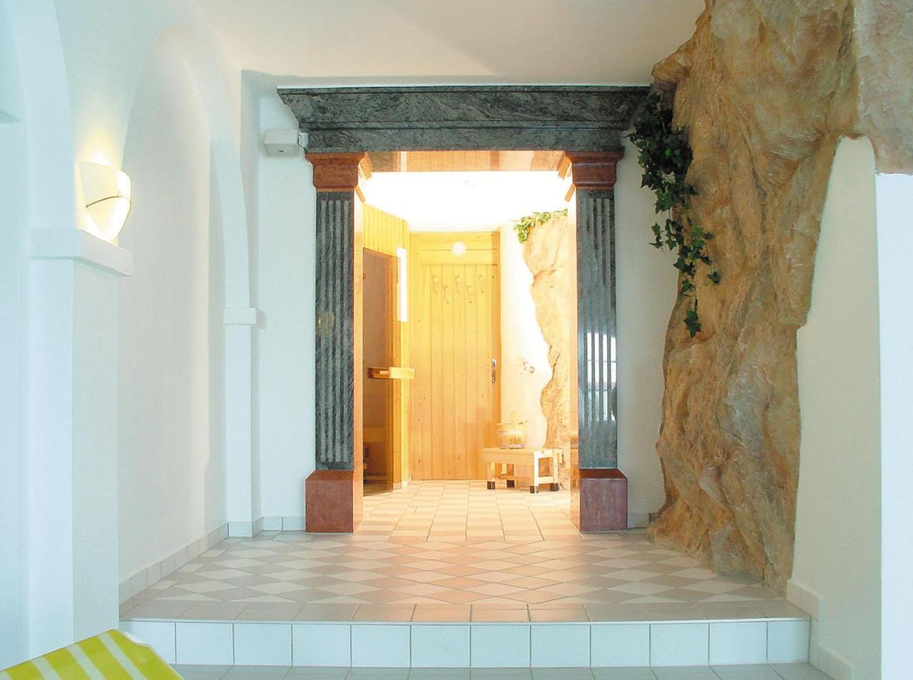 Genussgasthof & Hotel Beim Krutzler 하일리겐브런 외부 사진